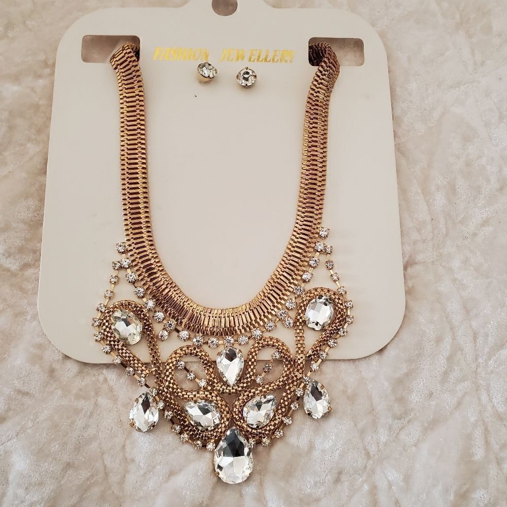 Fashion Jewelry  Women's Big‎ Statement Necklace Gold Tone
